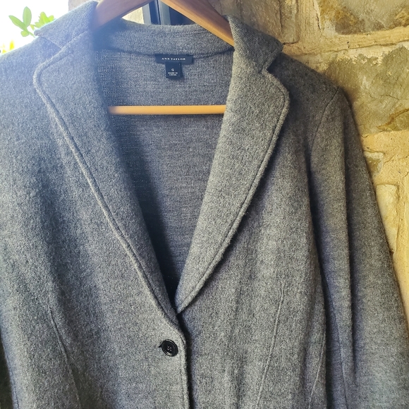 EUC Ann Taylor Wool Jacket S - Picture 3 of 11